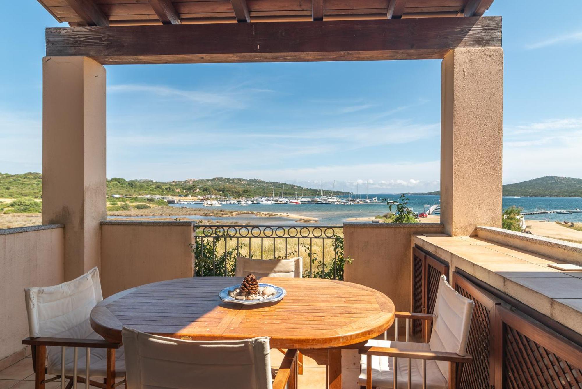 Apartment I Mirti 20 *